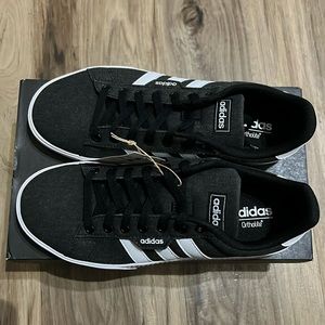 Men’s size 9 Adidas, dark gray new with tags